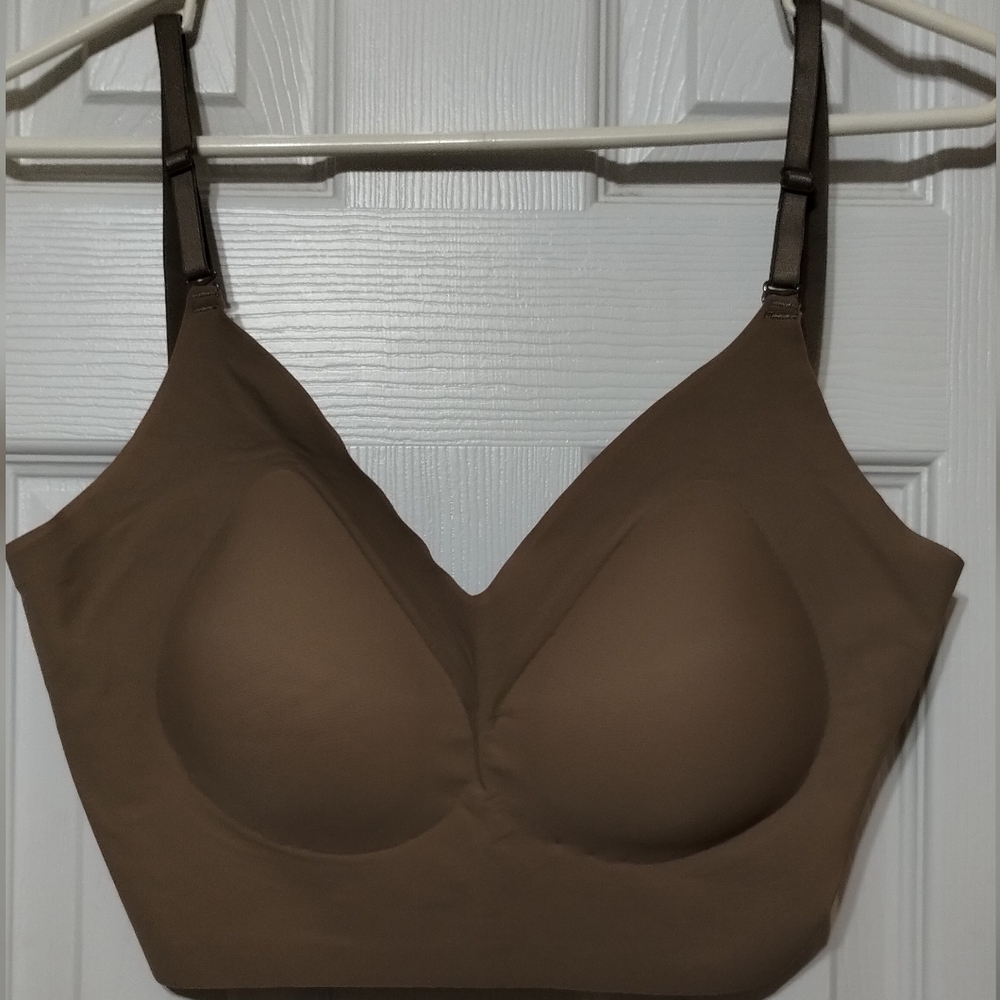 YG Collection Size XXL Nude Adjustable Back Straps Wireless Bralette Bra